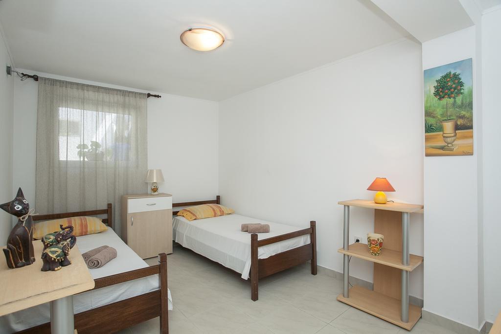Guest House Mara 벨라루카 외부 사진