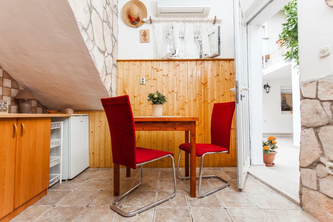 Guest House Mara 벨라루카 외부 사진