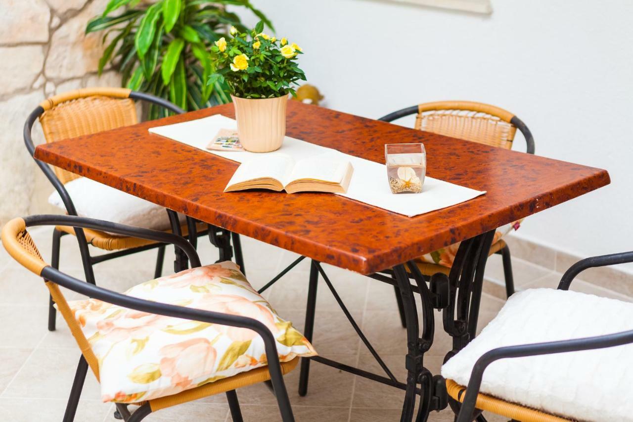 Guest House Mara 벨라루카 외부 사진