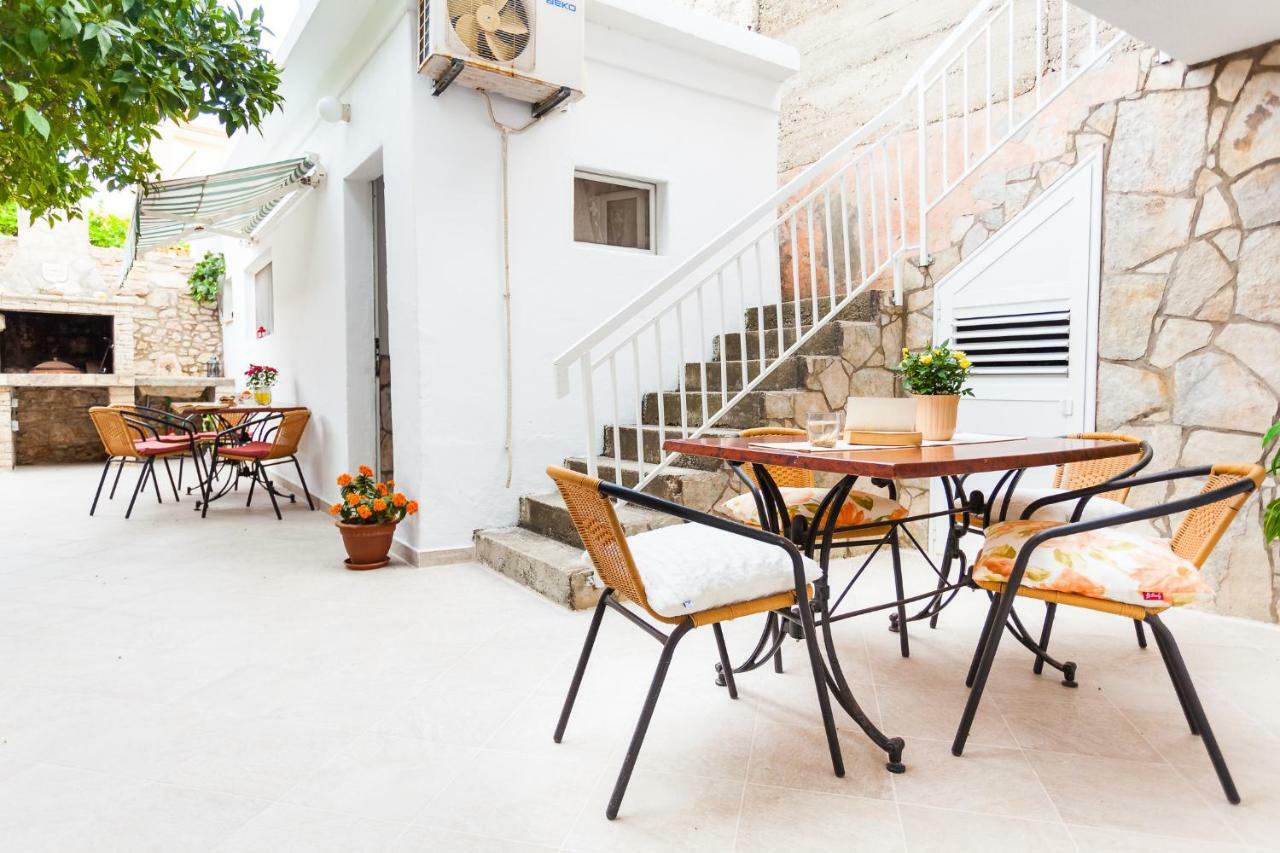 Guest House Mara 벨라루카 외부 사진